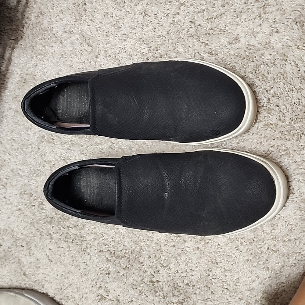 Dr. Scholls black slip on shoes